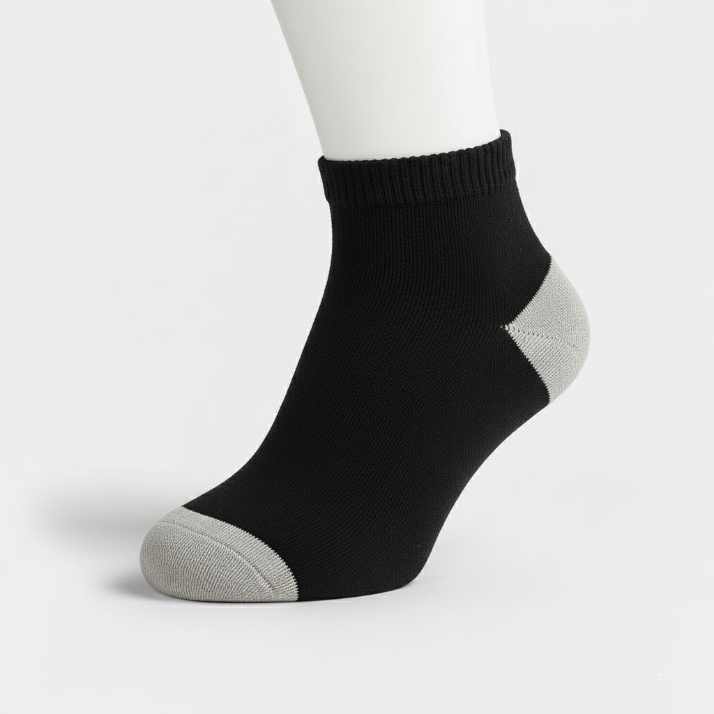 Unisex Ankle Sports Socks — Athletic Socks for Running, Gym Training & Everyday Comfort — Black