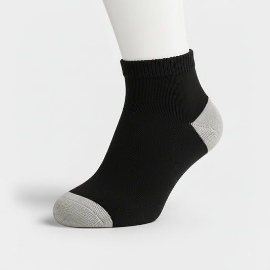Unisex Ankle Sports Socks — Athletic Socks for Running, Gym Training & Everyday Comfort — Black